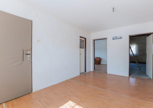 PREDAJ - Rodinný dom - Čachtice