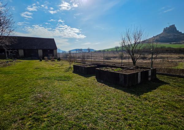 STUDENEC- 2 rodinné domy + POZEMOK na PREDAJ