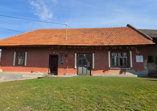 STUDENEC- 2 rodinné domy + POZEMOK na PREDAJ