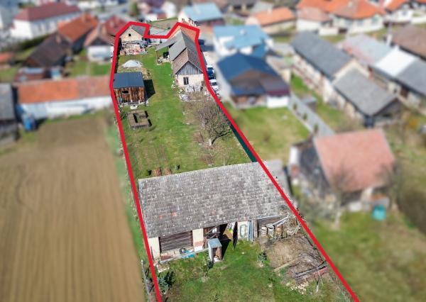 STUDENEC- 2 rodinné domy + POZEMOK na PREDAJ