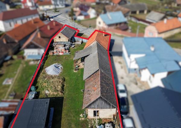 STUDENEC- 2 rodinné domy + POZEMOK na PREDAJ