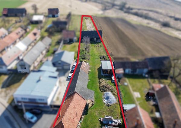 STUDENEC- 2 rodinné domy + POZEMOK na PREDAJ