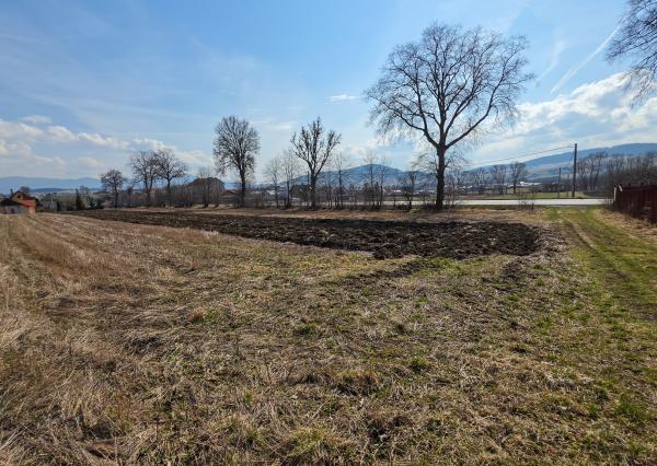 NEMEŠANY -investičný pozemok (1.188m2) na PREDAJ