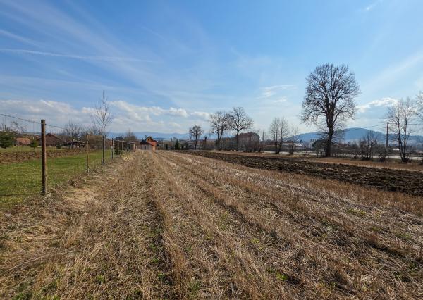 NEMEŠANY -investičný pozemok (1.188m2) na PREDAJ