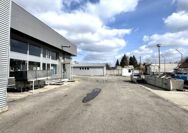 NA PREDAJ | Rozsiahly komerčný areál s investičným potenciálom – Malacky.