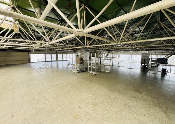 NA PREDAJ | Rozsiahly komerčný areál s investičným potenciálom – Malacky.