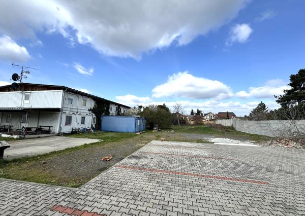 NA PREDAJ | Rozsiahly komerčný areál s investičným potenciálom – Malacky.