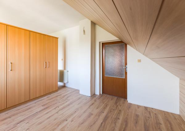 Na predaj rodinný dom s garážou v obci Pribeta