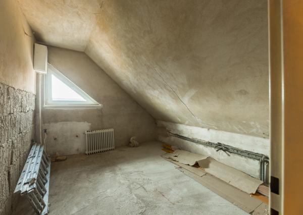 Na predaj rodinný dom s garážou v obci Pribeta