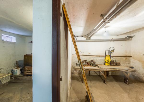 Na predaj rodinný dom s garážou v obci Pribeta