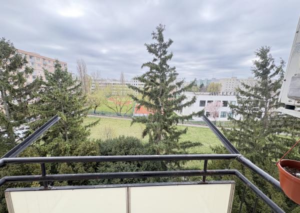 Prenájom 2 izbového bytu na Ostredkoch