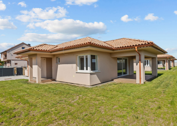 Na predaj - 4 izbový rodinný dom + kuchyňa zdarma!