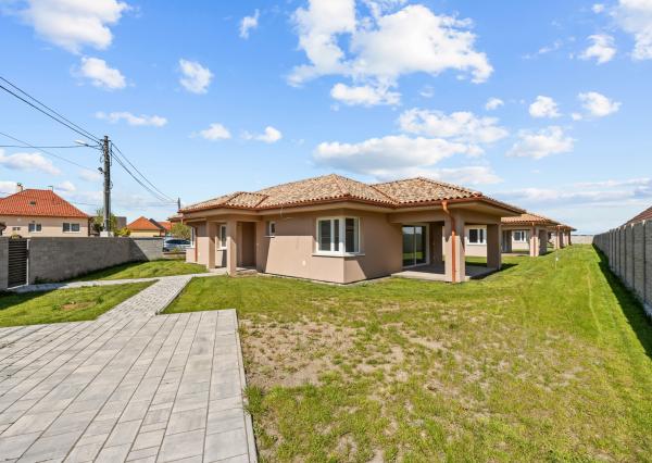 Na predaj - 4 izbový rodinný dom + kuchyňa zdarma!