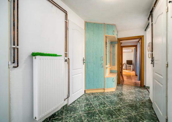 NA PREDAJ budovy s podnikateľským potenciálom, Nové Mesto nad Váhom