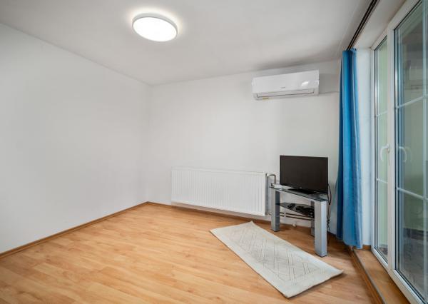 NA PREDAJ budovy s podnikateľským potenciálom, Nové Mesto nad Váhom