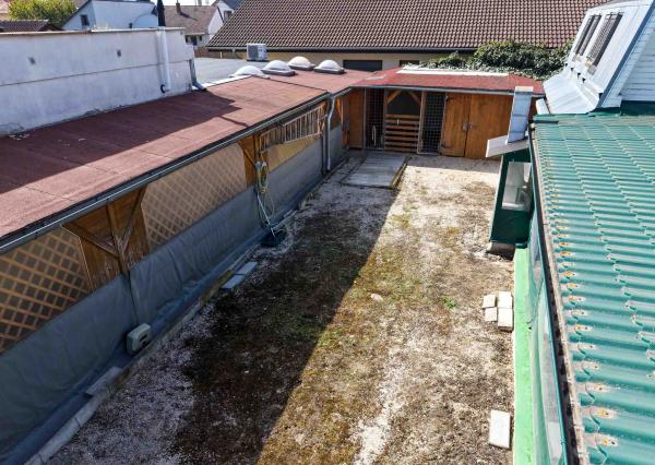 NA PREDAJ budovy s podnikateľským potenciálom, Nové Mesto nad Váhom