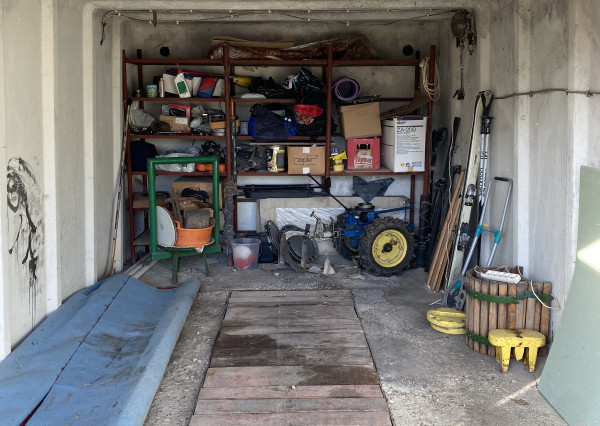 Predaj garáže v Šamoríne – Veterná ulica, 18 m², s pozemkom