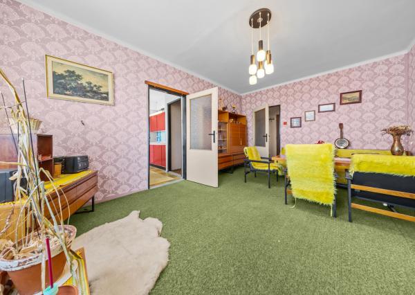 Na predaj 3-izbový byt s balkónom a pivnicou – Šamorín, Mestský Majer