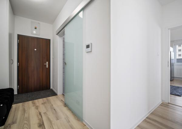 PRENÁJOM 2 izb. bytu, terasa, parking, Kazanská, Bratislava