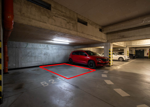 PRENÁJOM 2 izb. bytu, terasa, parking, Kazanská, Bratislava