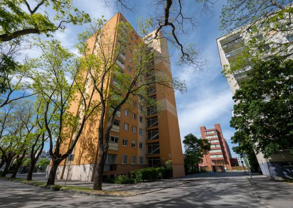 NA PREDAJ 3 - izbový byt v blízkosti Istropolisu - Nové mesto Bratislava