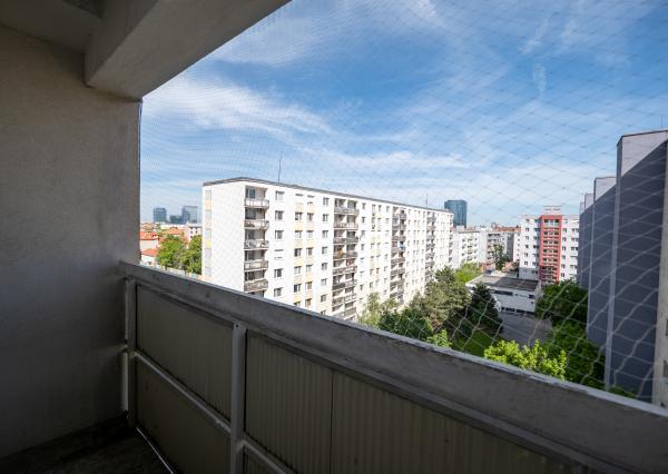NA PREDAJ 3 - izbový byt v blízkosti Istropolisu - Nové mesto Bratislava