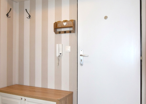 PRENÁJOM - ŠTÝLOVÝ 2-IZBOVÝ BYT S BALKÓNOM