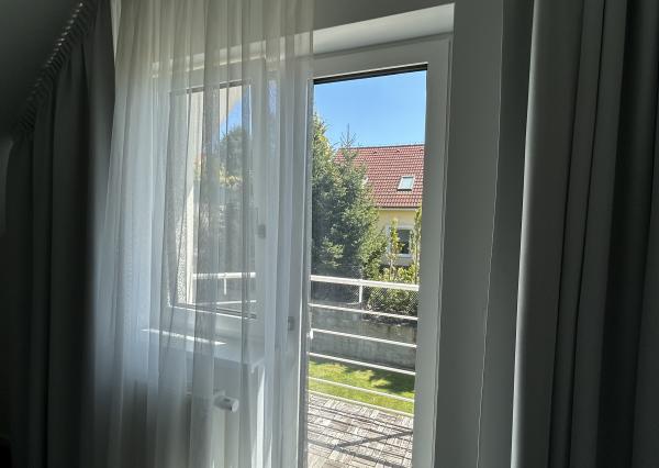 Krásny dom s moderným dizajnovým interiérom v lukratívnej a tichej časti Záhorskej Bystrice.