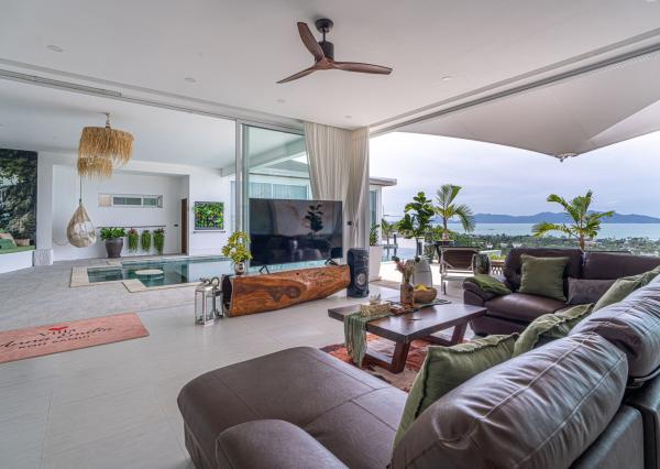 Na predaj luxusná 4-izbová vila s panoramatickým výhľadom na more v prestížnej lokalite Bophut Hills, Koh Samui