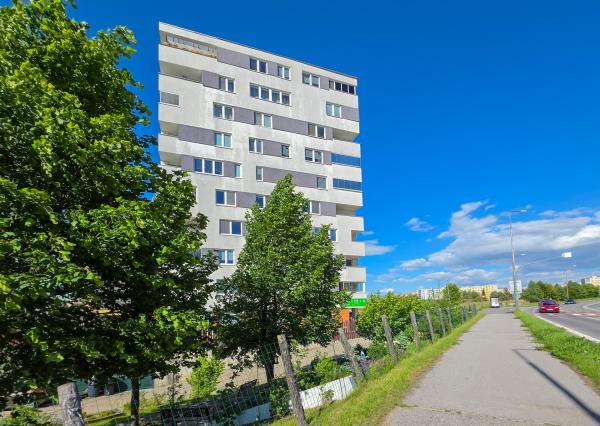 POPRAD 3-izbový byt s loggiou (Dlhé Hony)