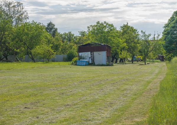 PREDAJ - pozemok na výstavbu rodinného domu (1020m2)