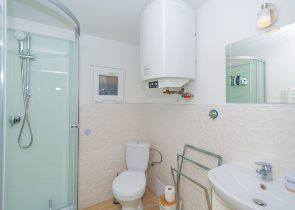 PREDAJ - chata s pozemkom 373m2 | Nové Mesto nad Váhom