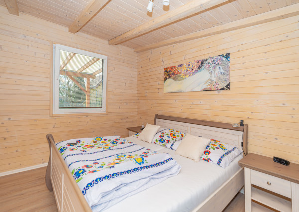 PREDAJ - chata s pozemkom 373m2 | Nové Mesto nad Váhom