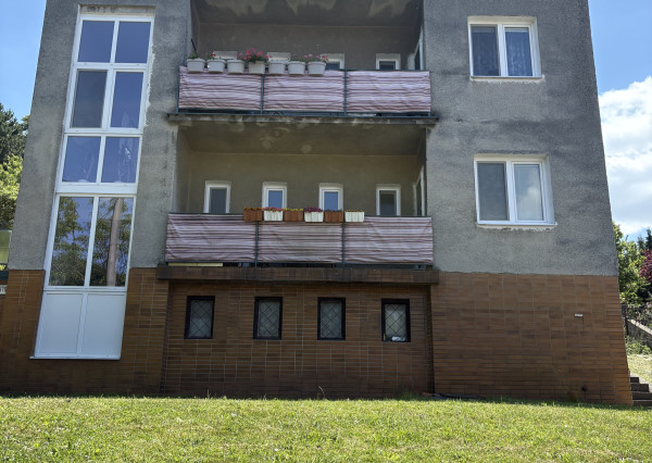 Predaj: rodinný dom s veľkorysým pozemkom.