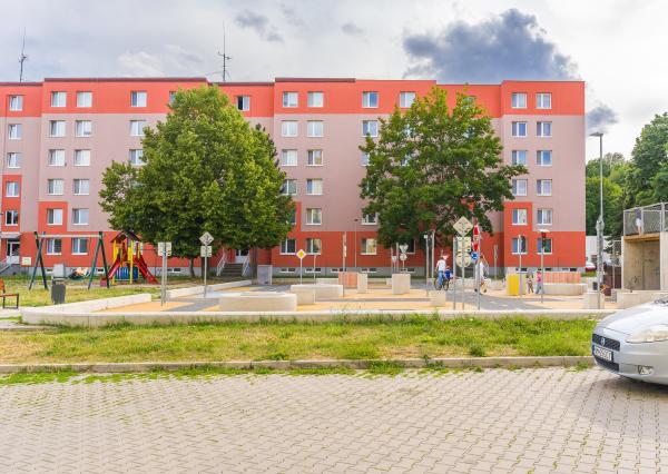 PREDAJ - Garsónka – ul.Hurbanova, Stará Turá, 25 m² +pivnica