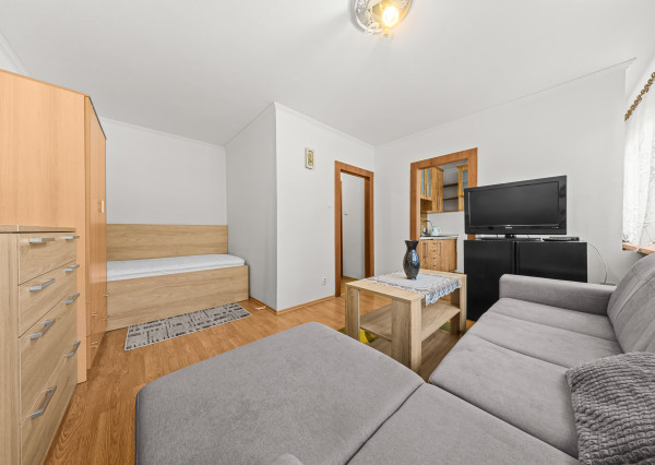 Garzónka na prenájom v centre Šamorína