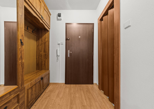 Garzónka na prenájom v centre Šamorína
