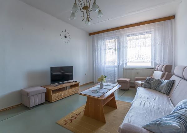 NA PRENÁJOM- 3 izb byt (66m2) - Nové Mesto nad Váhom