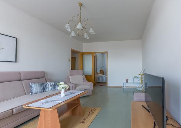 NA PRENÁJOM- 3 izb byt (66m2) - Nové Mesto nad Váhom