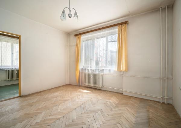 PREDAJ 3izb. bytu, balkón, Sládkovičova ul., Banská Bystrica