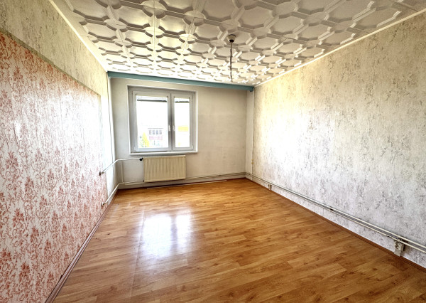 Na predaj 3-izbový byt s balkónom a krásnym výhľadom,Gbely.