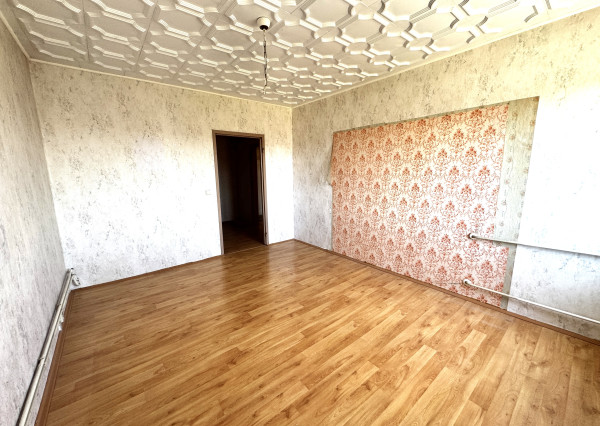 Na predaj 3-izbový byt s balkónom a krásnym výhľadom,Gbely.