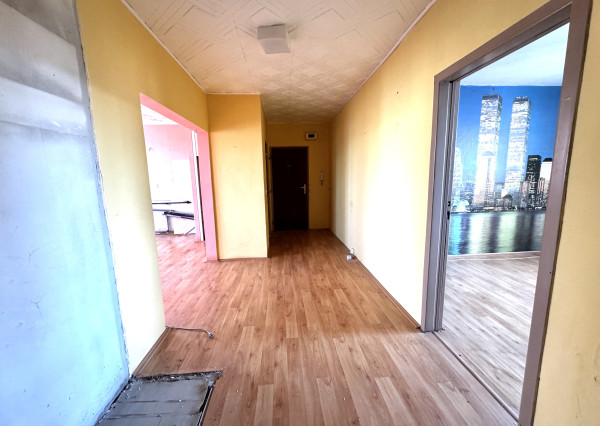 Na predaj 3-izbový byt s balkónom a krásnym výhľadom,Gbely.