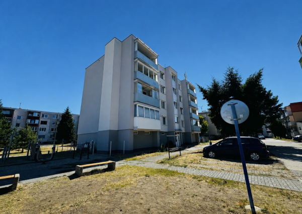 Na predaj 3-izbový byt s balkónom a krásnym výhľadom,Gbely.