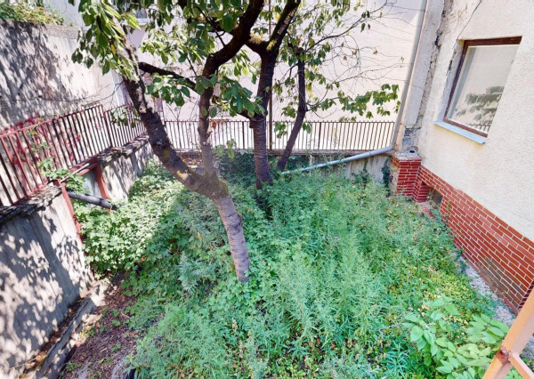 ✅ Priestranný rodinný dom 276 m² s dvojgarážou