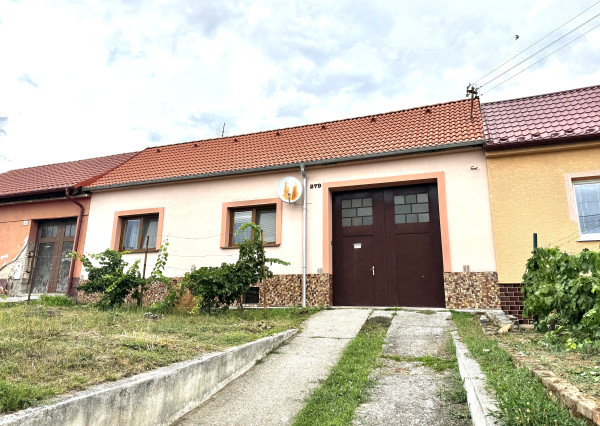 NA PREDAJ 3-IZBOVÝ RODINNÝ DOM V OBCI POPUDINSKÉ MOČIDĽANY – ČASŤ POPUDINY.