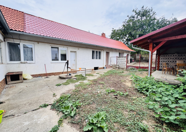 NA PREDAJ 3-IZBOVÝ RODINNÝ DOM V OBCI POPUDINSKÉ MOČIDĽANY – ČASŤ POPUDINY.