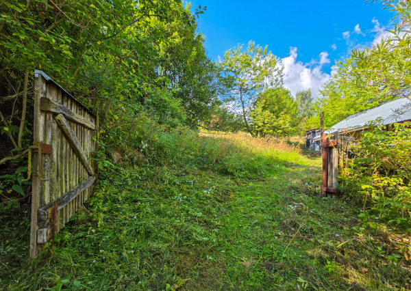 BRUTOVCE - pozemok (3.254m2) NA PREDAJ