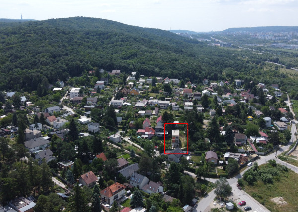 ✅ Novostavba rodinného domu v štádiu hrubej stavby
