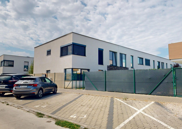 ✅Tichý 3-izbový byt s terasou a pocitom rodinného domu